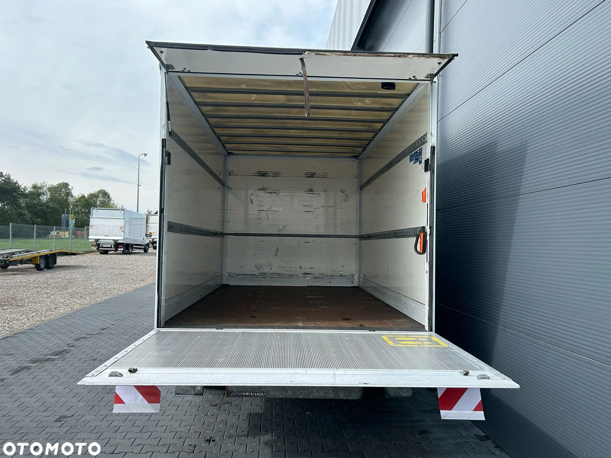 Ford Transit 2.0 TDCI 130KM Kontener 8 palet + winda Dhollandia 750kg **NA BLIŹNIAKACH**Klima**Sprowadzony** - 7