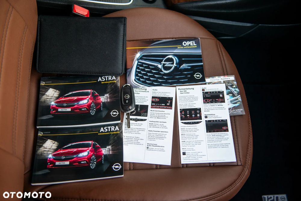 Opel Astra 1.4 Turbo Start/Stop 120 Jahre - 38