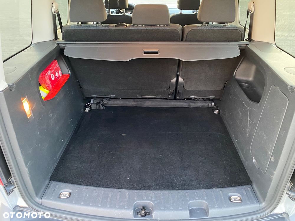 Volkswagen Caddy - 14
