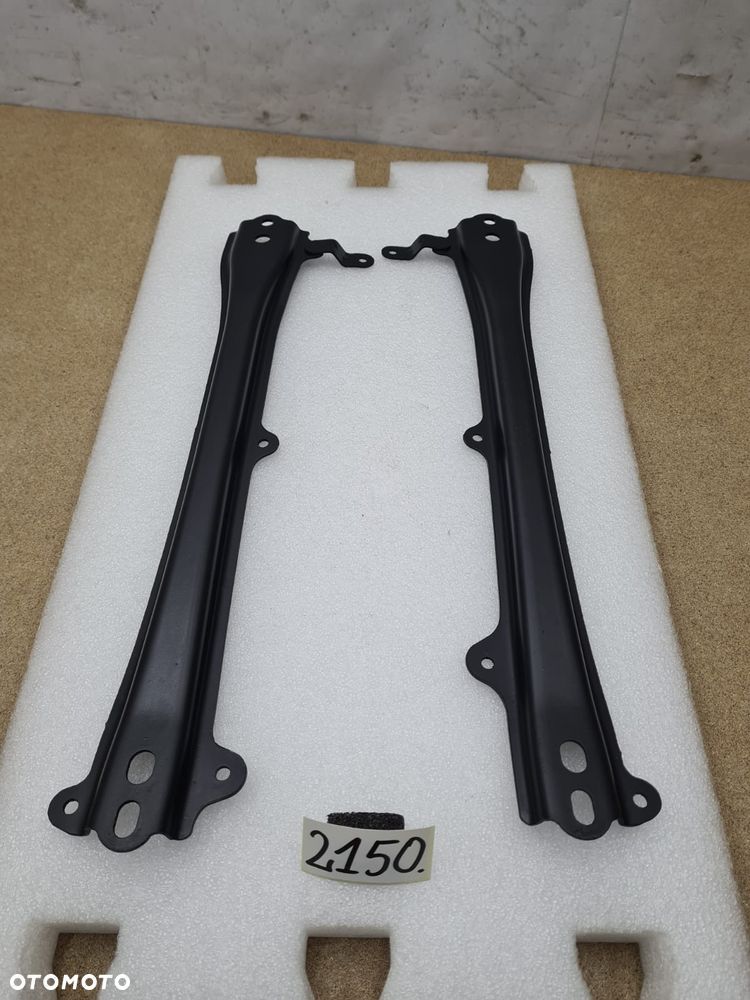 Toyota Corolla E21 kieł wspornik mocowanie wózka komplet R+L left+ right - 4