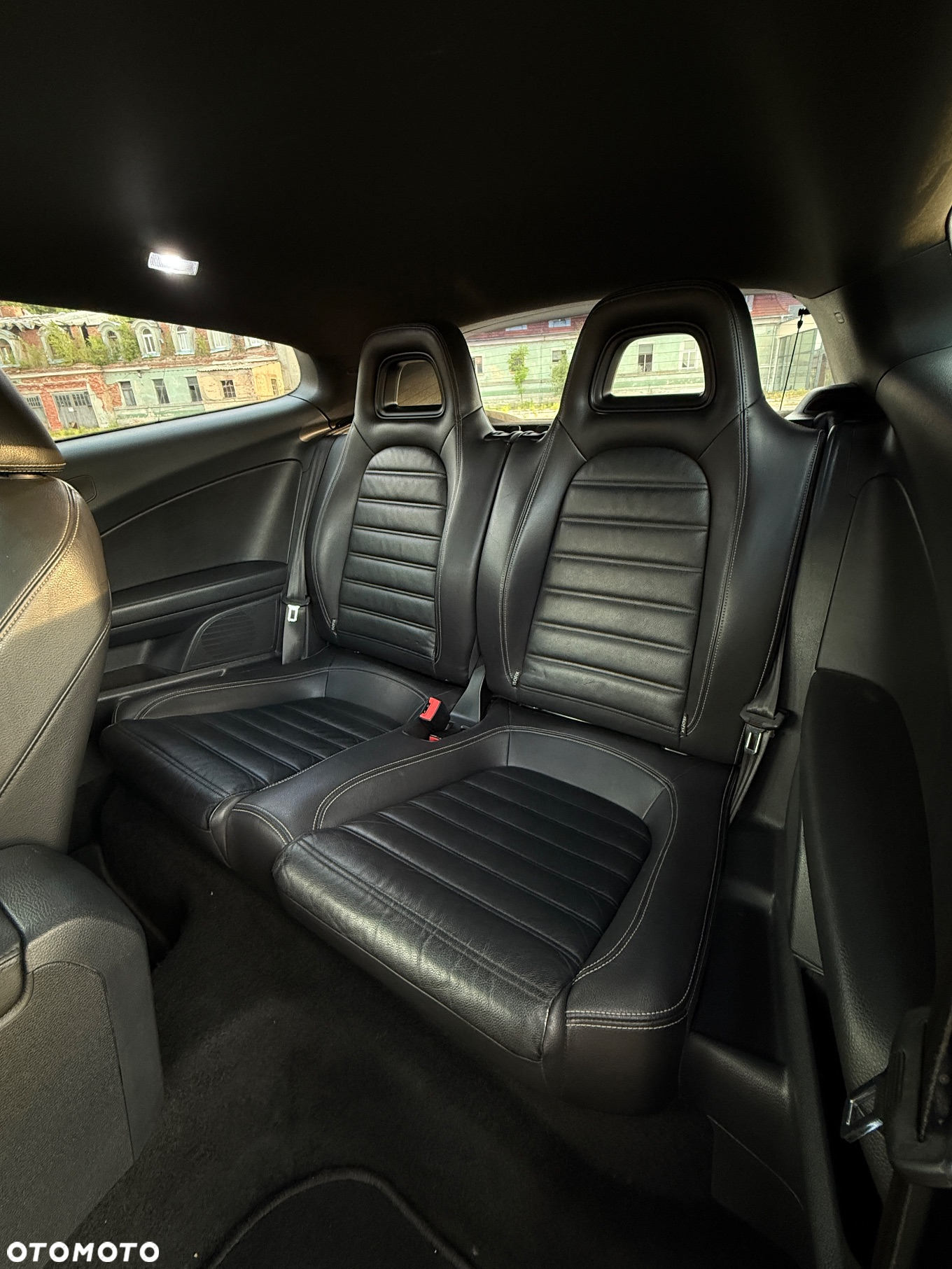 Volkswagen Scirocco 2.0 TDI - 19