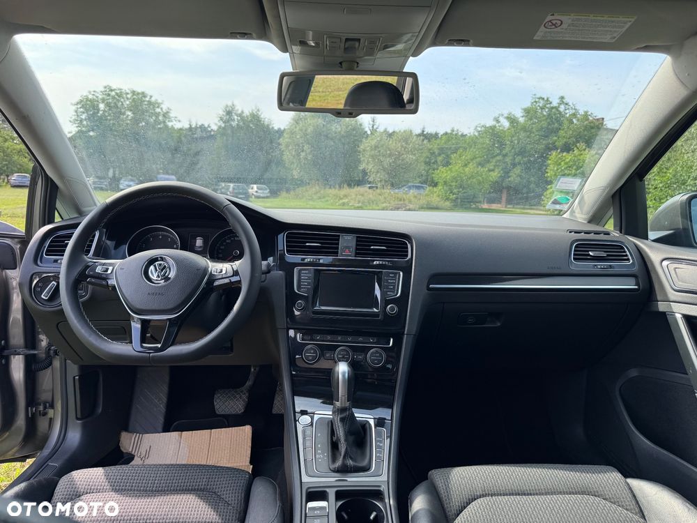 Volkswagen Golf 1.4 TSI BlueMotion Technology DSG Highline - 14