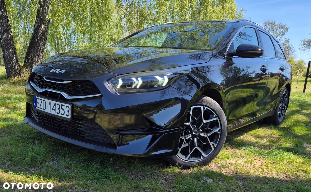 Kia Ceed - 1