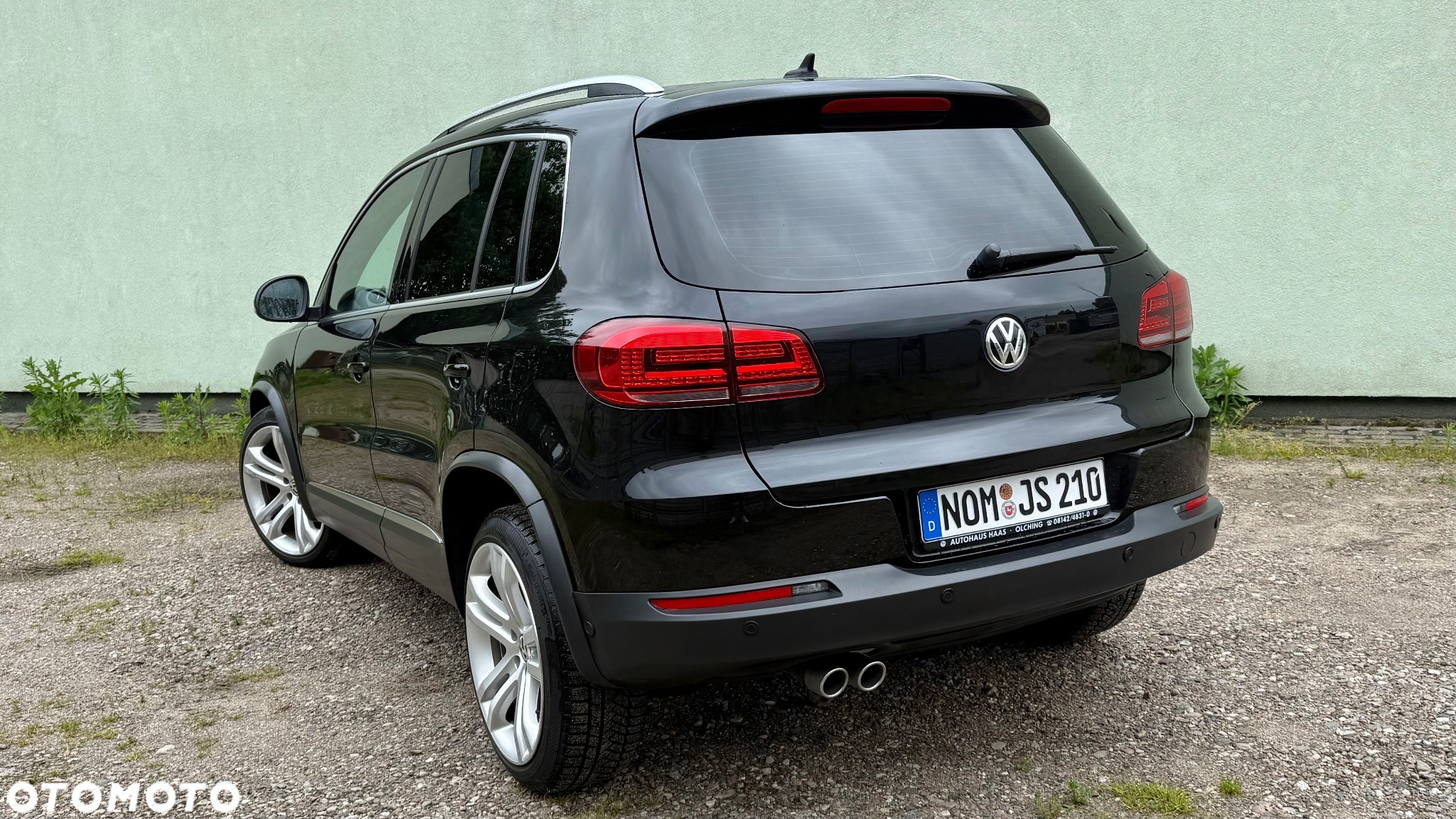 Volkswagen Tiguan 2.0 TDI 4Mot Perfectline R-Style - 12
