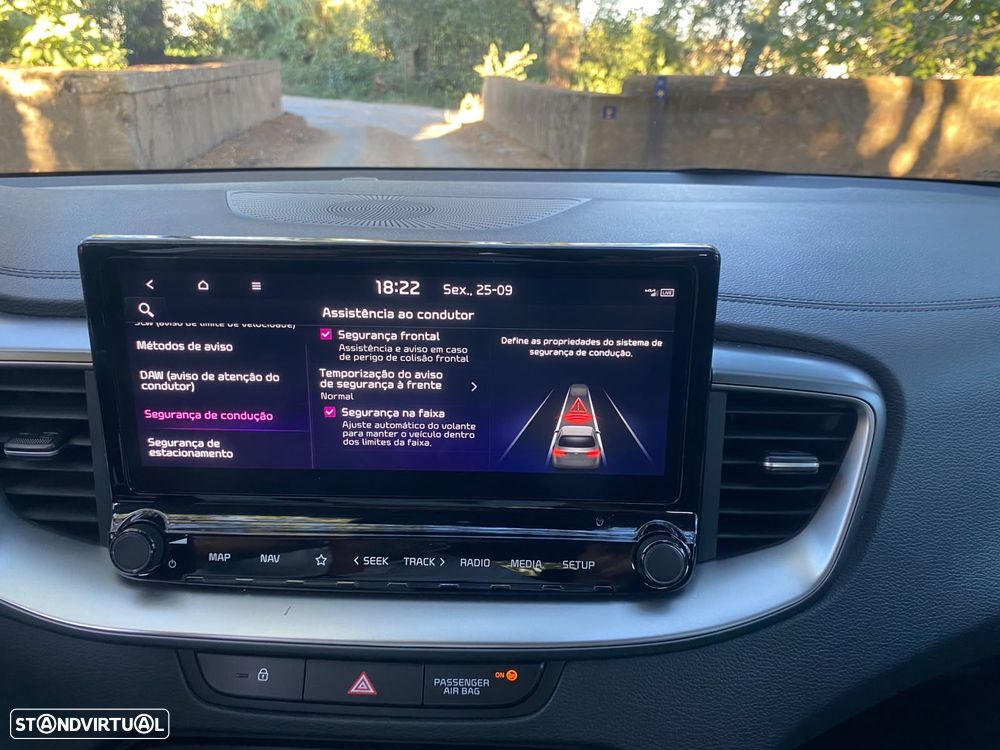 Kia XCeed 1.0 T-GDi Dynamic - 26