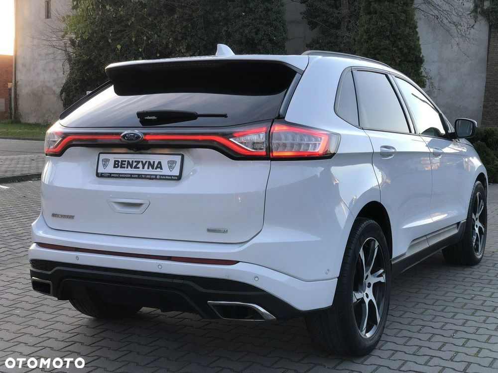 Ford Edge - 4