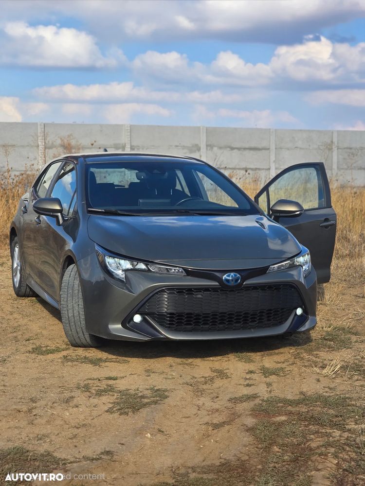 Toyota Corolla - 1