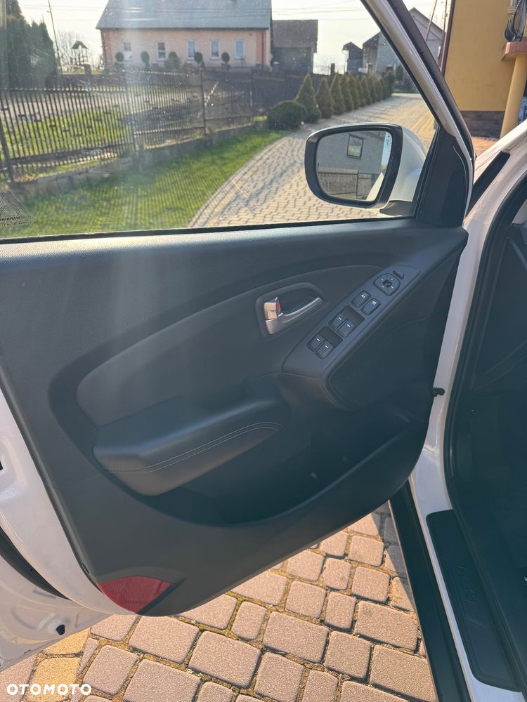 Hyundai ix35 - 12