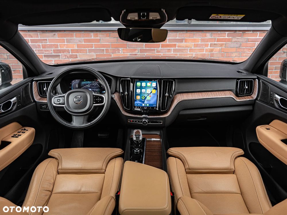 Volvo XC 60 T6 AWD Recharge Geartronic Inscription - 5
