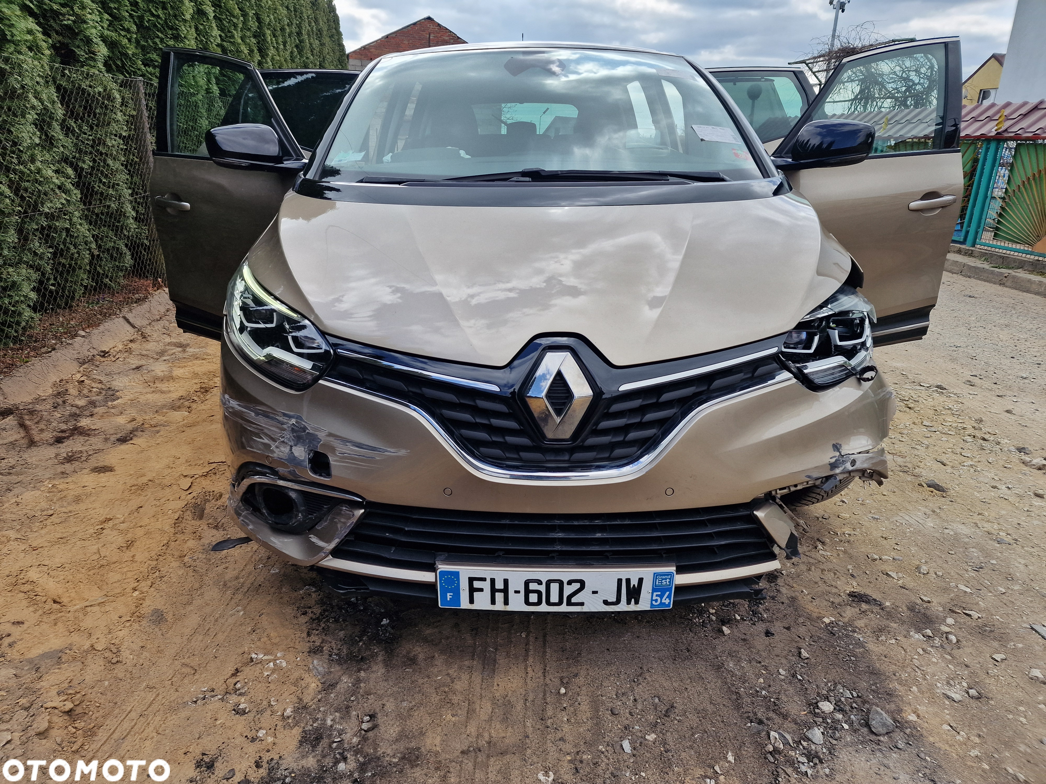 Renault Grand Scenic TCe 160 GPF BOSE EDITION - 17