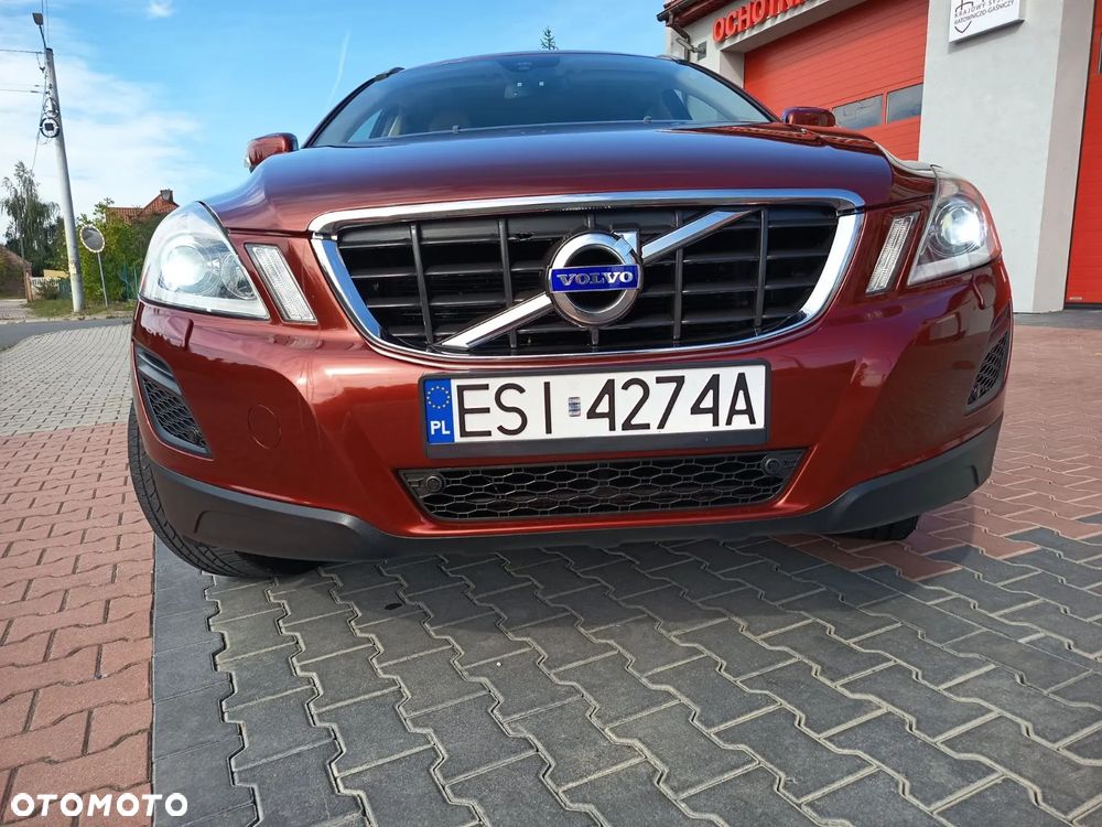 Volvo XC 60 3.2 AWD Summum - 2