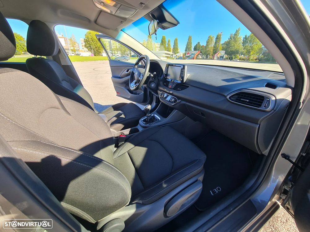 Hyundai i30 SW 1.0 T-GDi Style Plus - 14