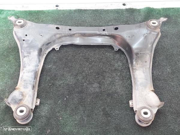 Charriot Frente Audi A4 Avant (8E5, B6) - 2