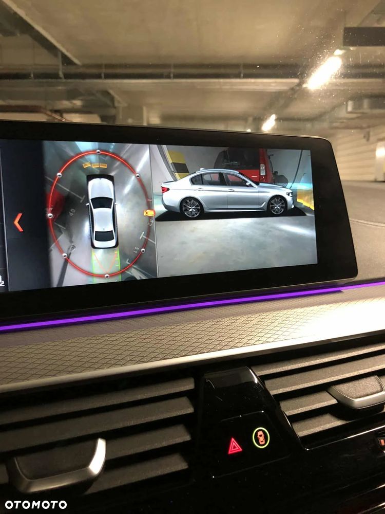 BMW Seria 5 530i M Sport sport - 12