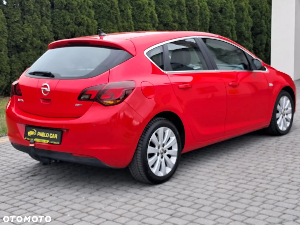 Opel Astra 1.7 CDTI DPF Color Edition - 11