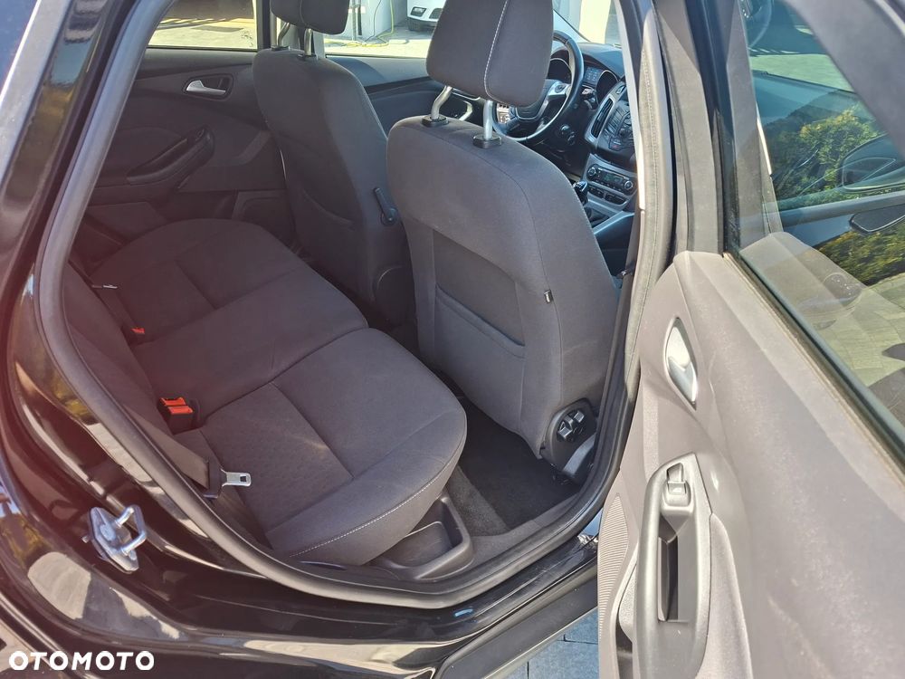 Ford Focus 1.6 TDCi DPF Start-Stopp-System SYNC Edition - 13