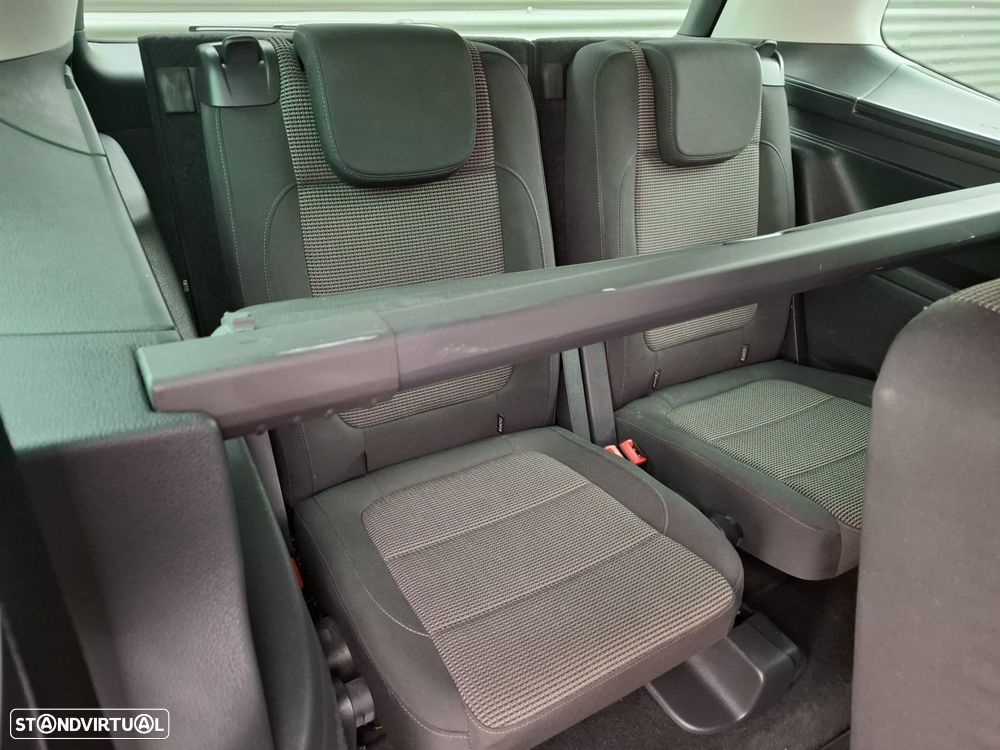 VW Sharan 2.0 TDI Confortline - 35