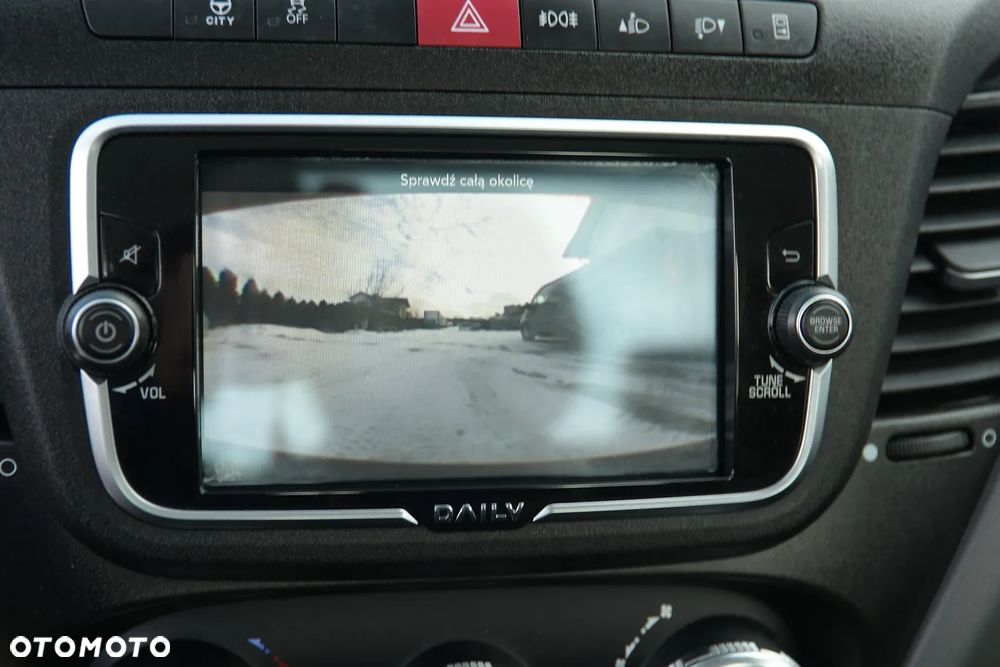 Iveco DAILY 35-180 * 3.0 Diesel 180KM * AUTOLAWETA * HiMATIC * NAVI * KAMERA COFANIA * IDEALNY STAN! - 35