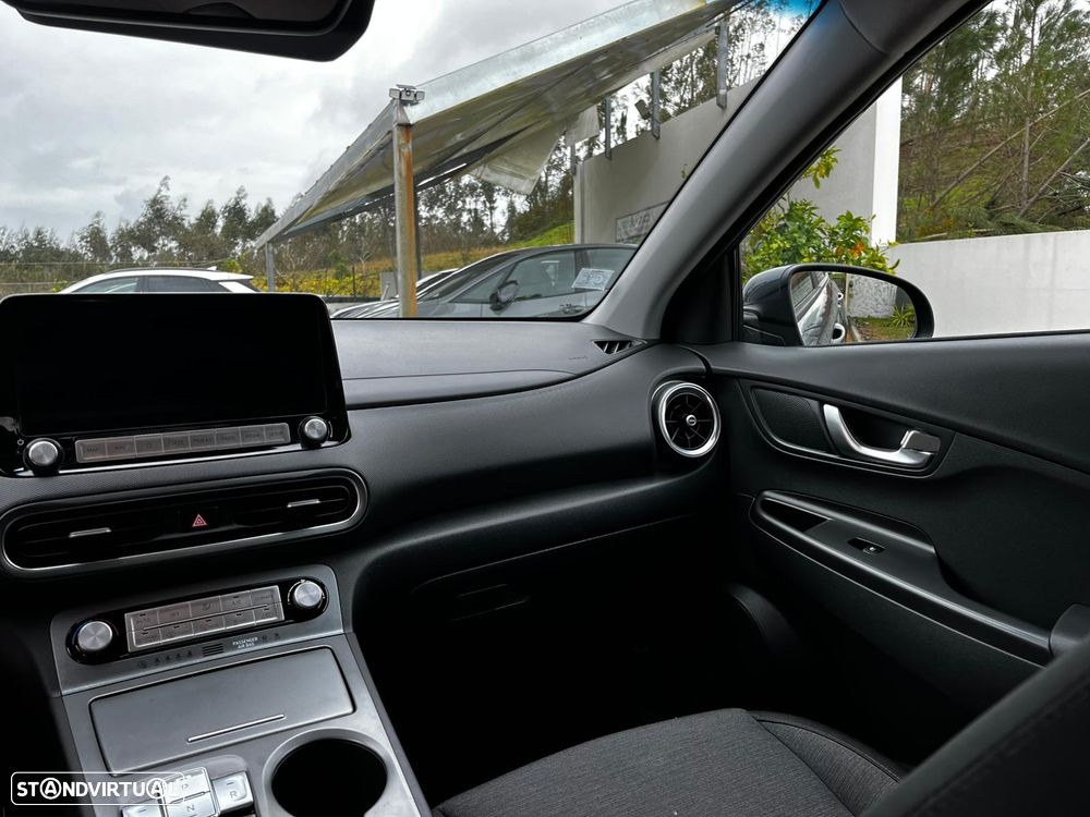 Hyundai Kauai Advantage - 3