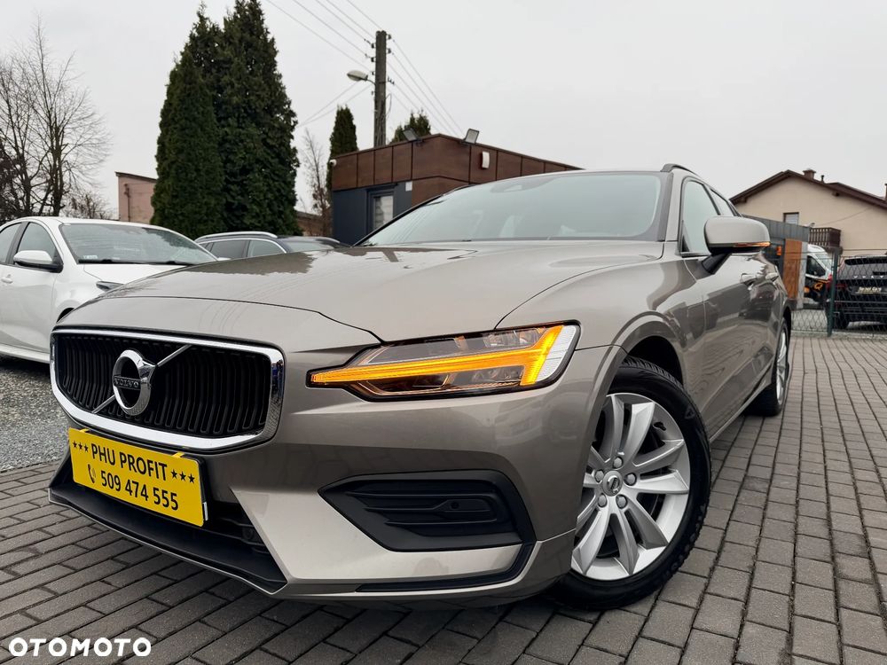 Volvo V60 B3 B Momentum Core - 3