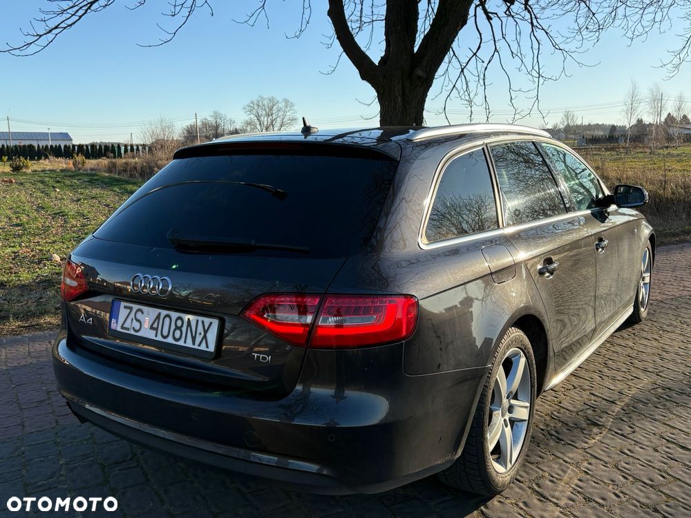 Audi A4 Avant 2.0 TDI e DPF S line Sportpaket - 5