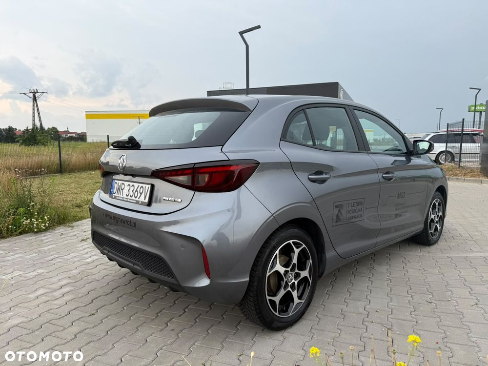 MG MG3 1.5 Excite - 8
