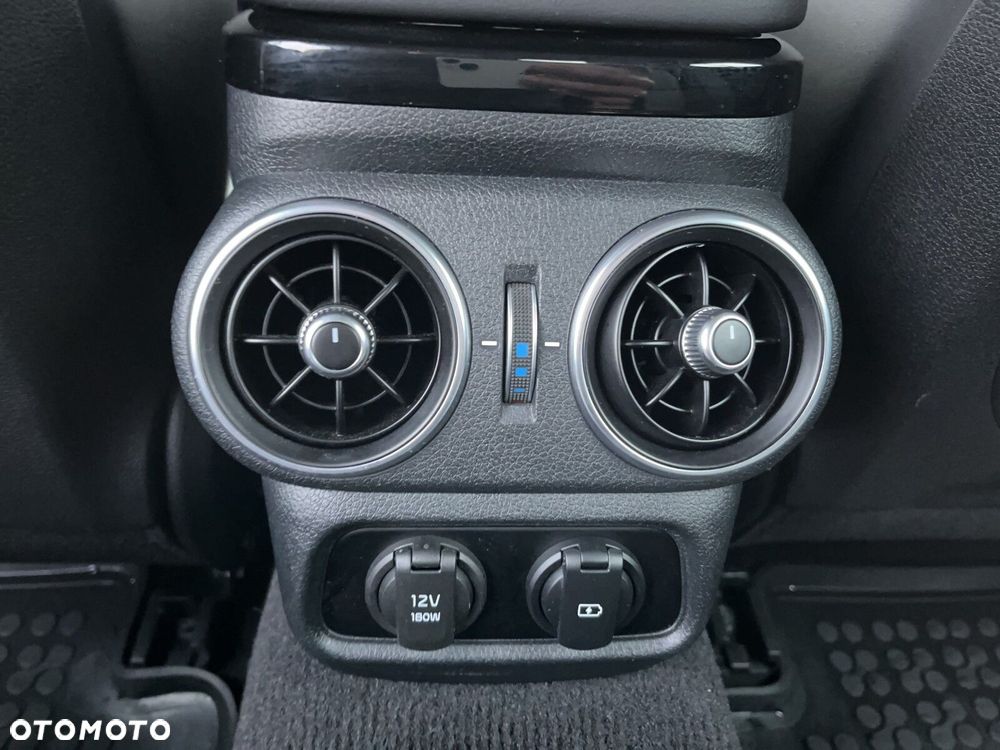 Kia Stinger 2.0 T-GDI L - 14