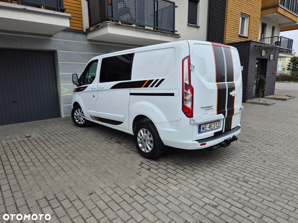Ford TRANSIT CUSTOM - 4