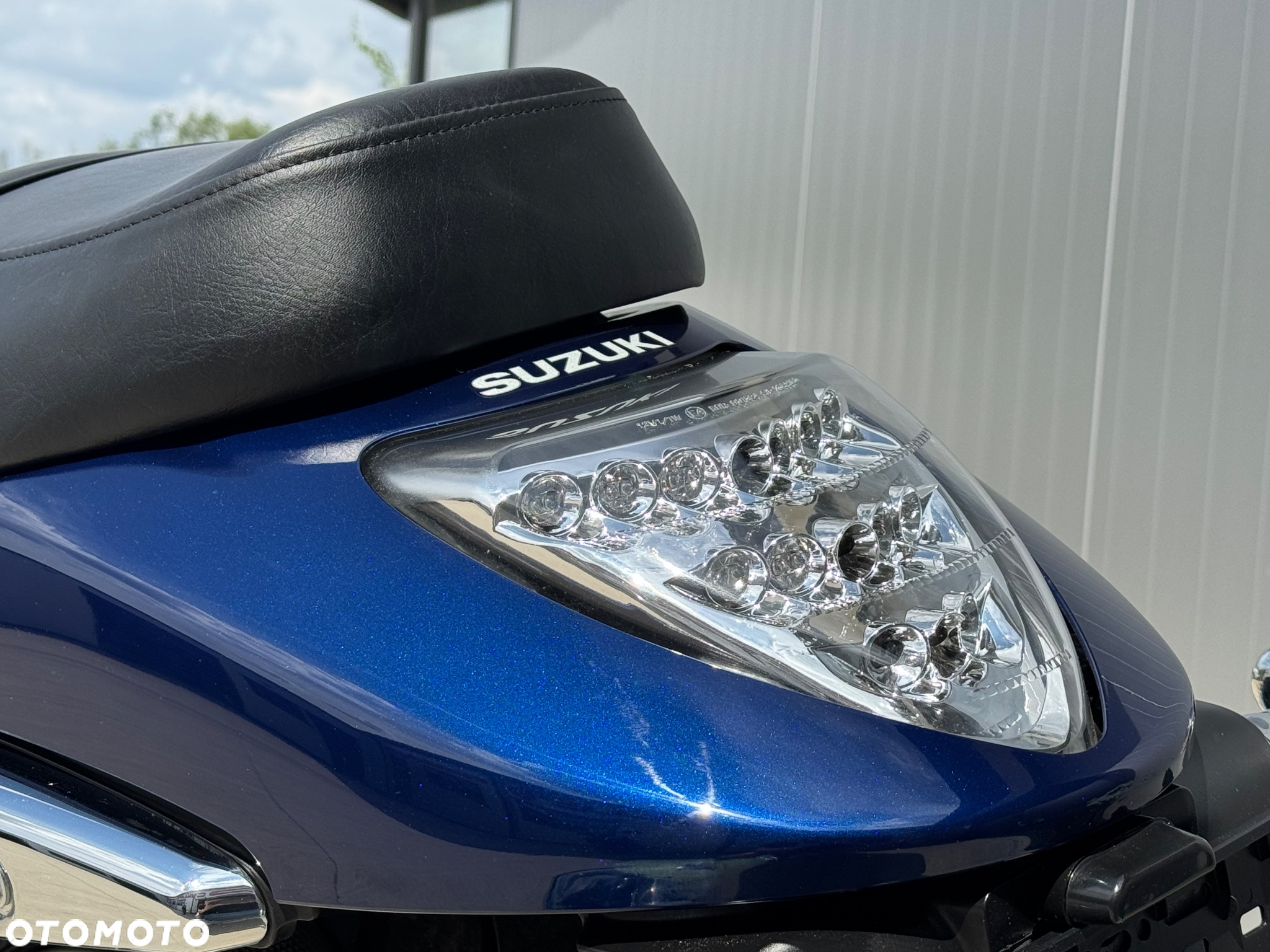 Suzuki Intruder - 36