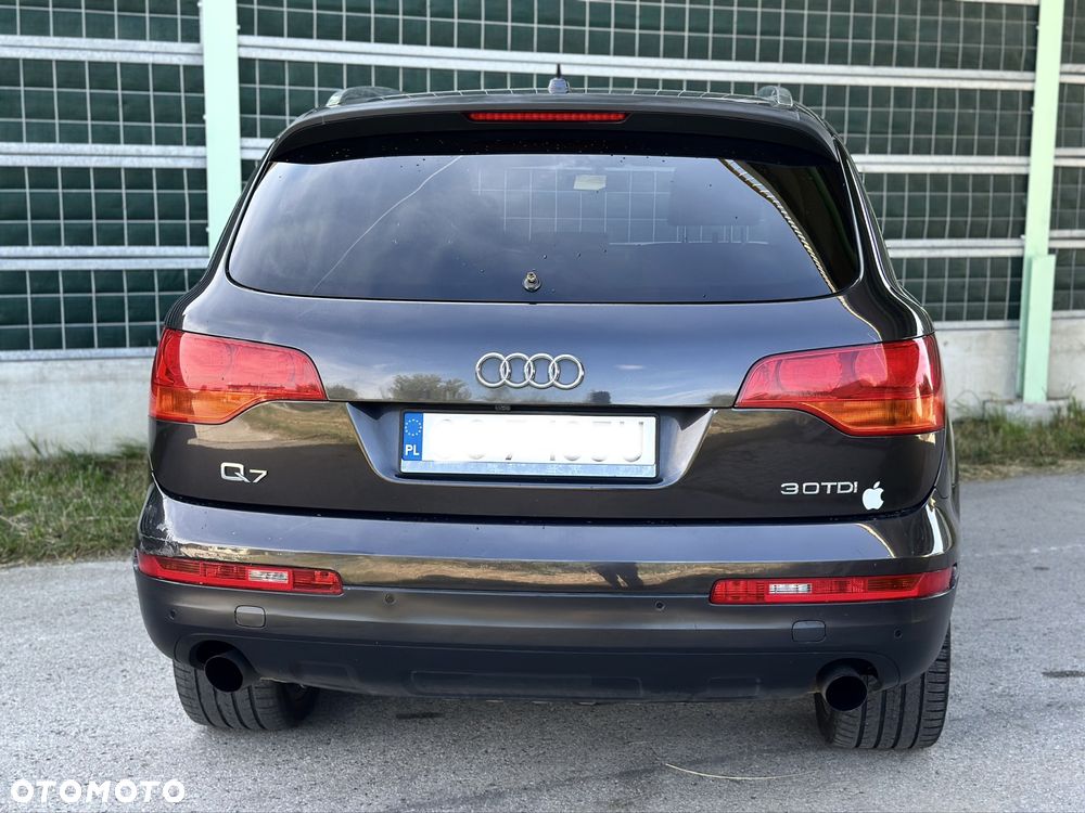 Audi Q7 - 5