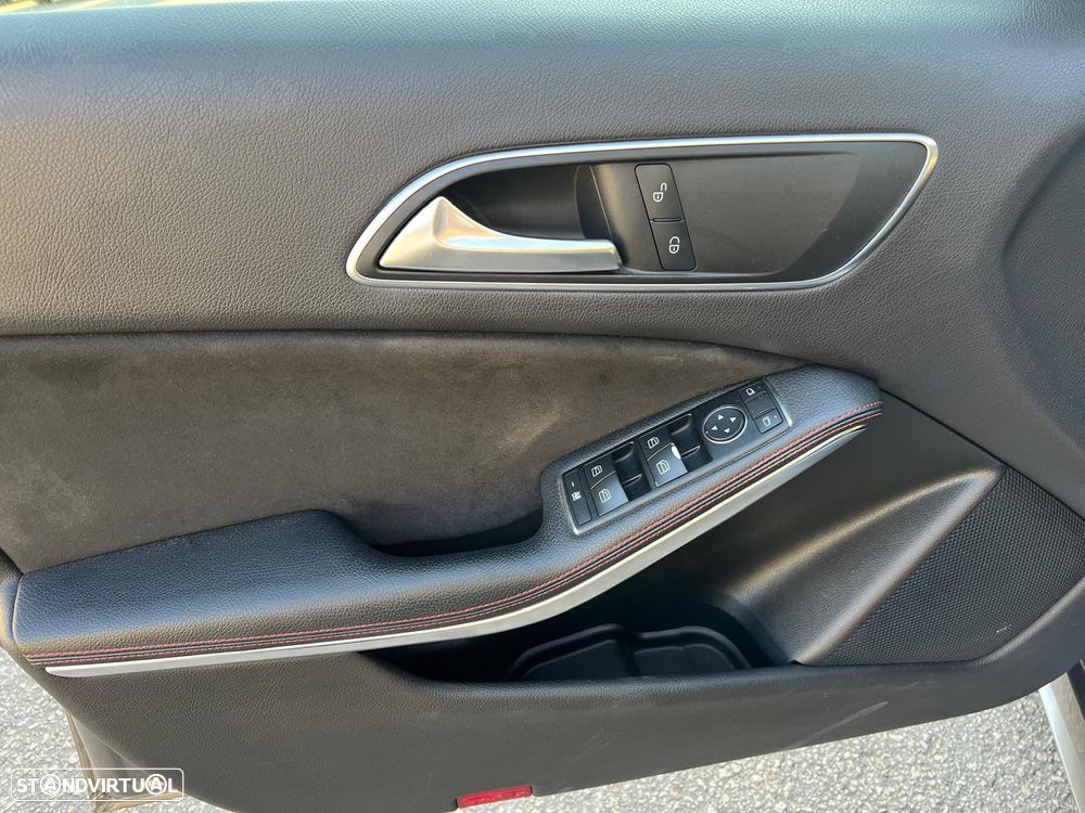 Mercedes-Benz A 180 CDI BE AMG Line - 16