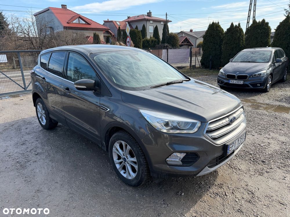 Ford Kuga 1.5 EcoBoost 2x4 Titanium - 17