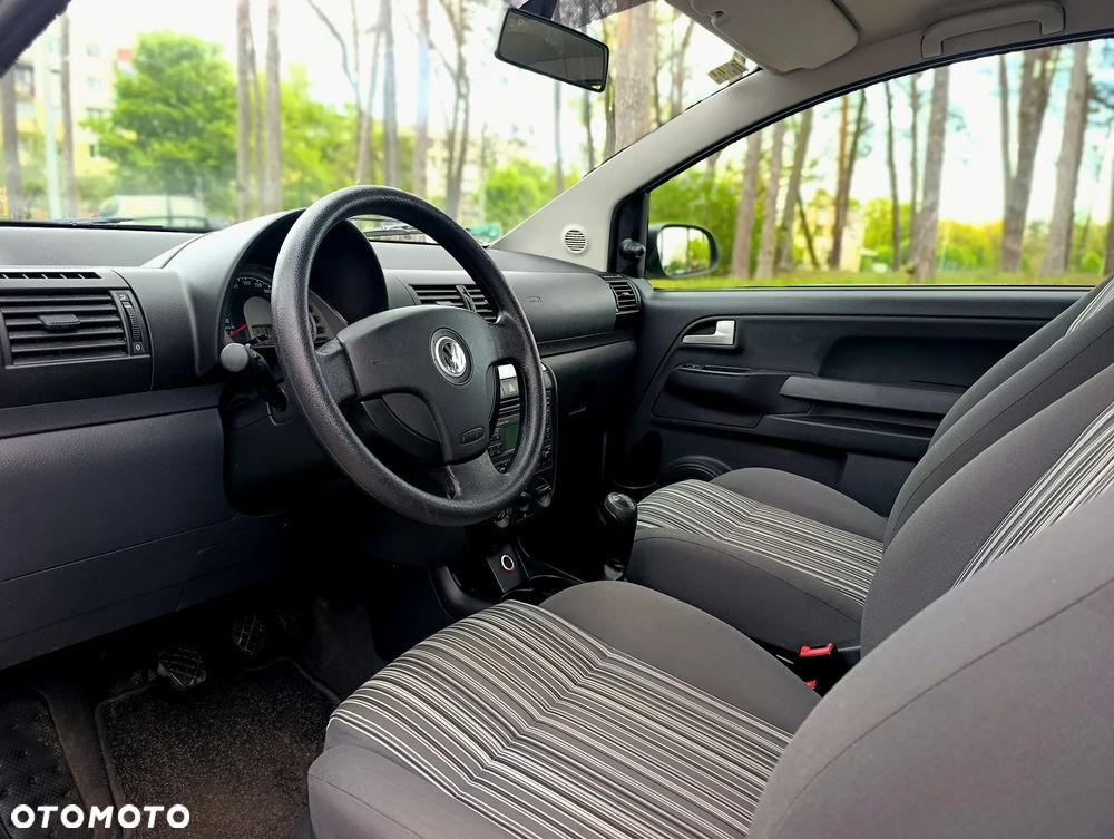 Volkswagen Fox 1.2 Style - 13