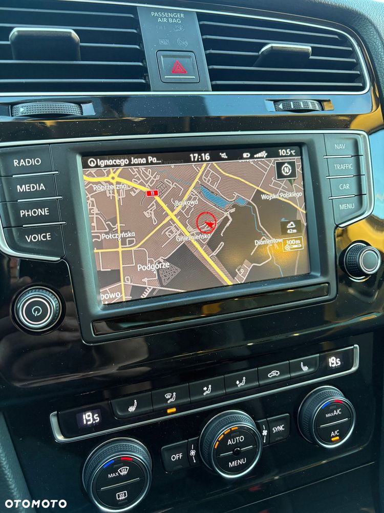 Volkswagen Golf 2.0 TDI BMT Highline - 27