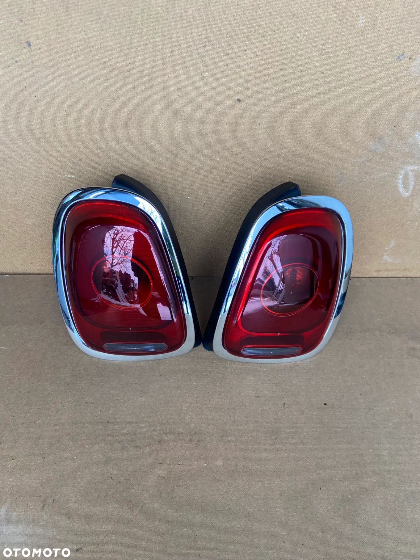 MINI COOPER R56 13-20  lampa prawy tył, europa. - 1