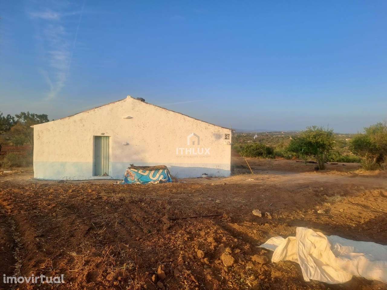 Terreno com ruina - Grande imagem: 3/11