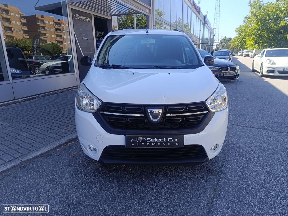 Dacia Lodgy 1.6 ECO-G Stepway 7L Bi-Fuel - 2