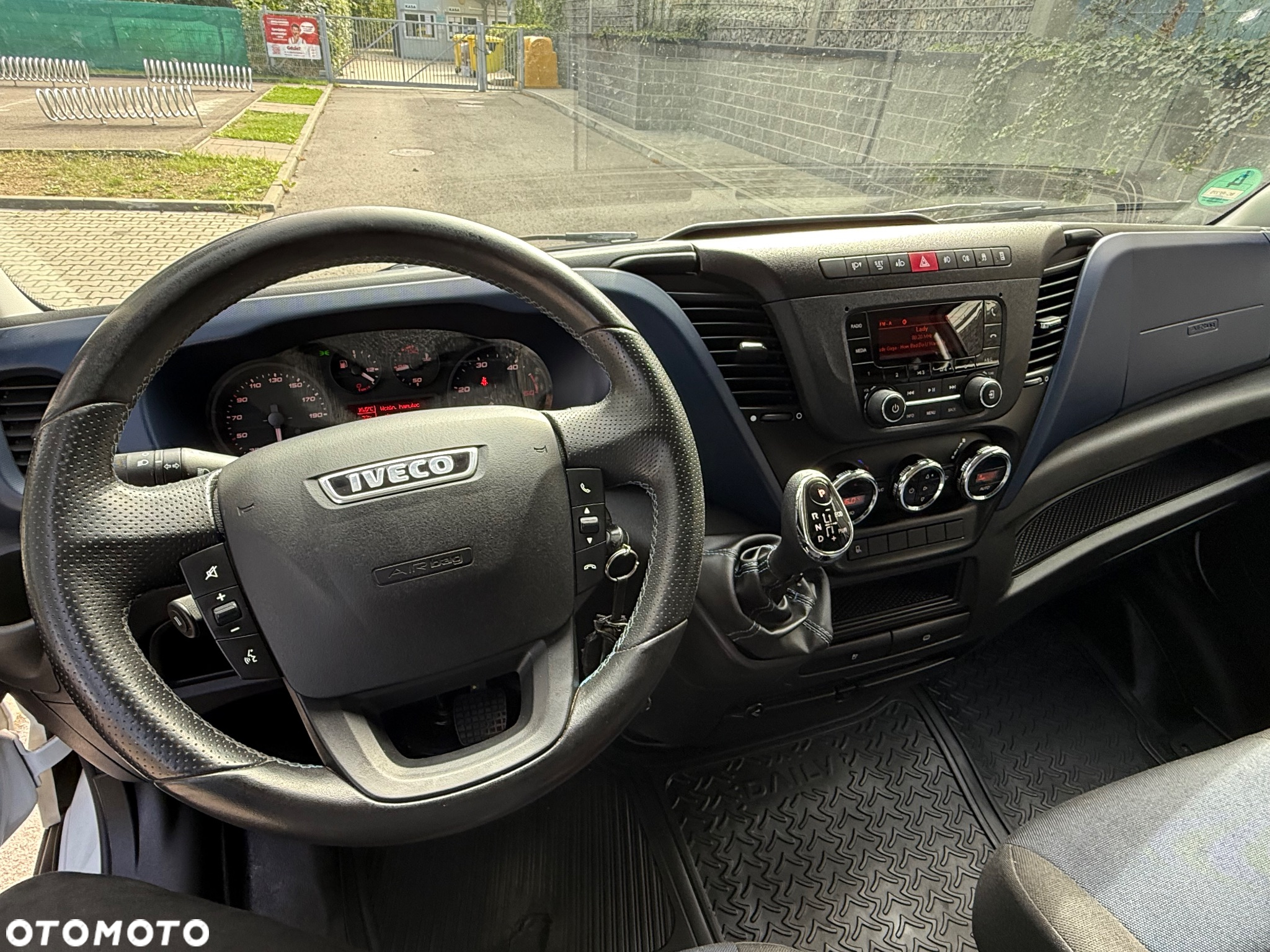 Iveco Daily - 16