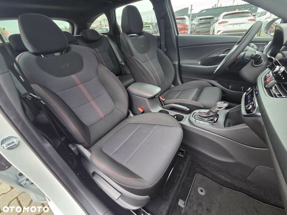 Hyundai i30 1.5 T-GDI 48V Smart DCT - 31