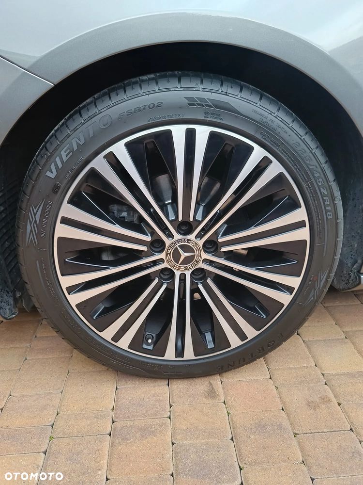 Mercedes-Benz CLA 200 d Edition 1 8G-DCT - 14
