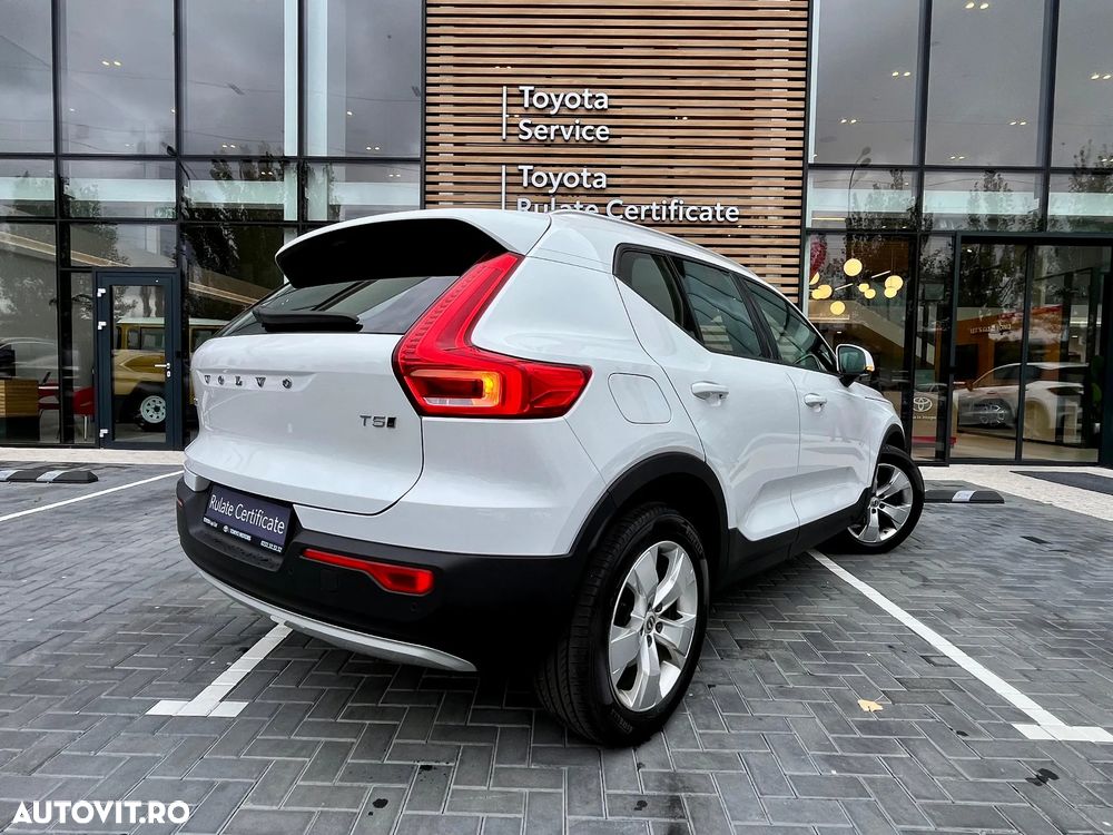 Volvo XC 40 T5 AWD Momentum - 12