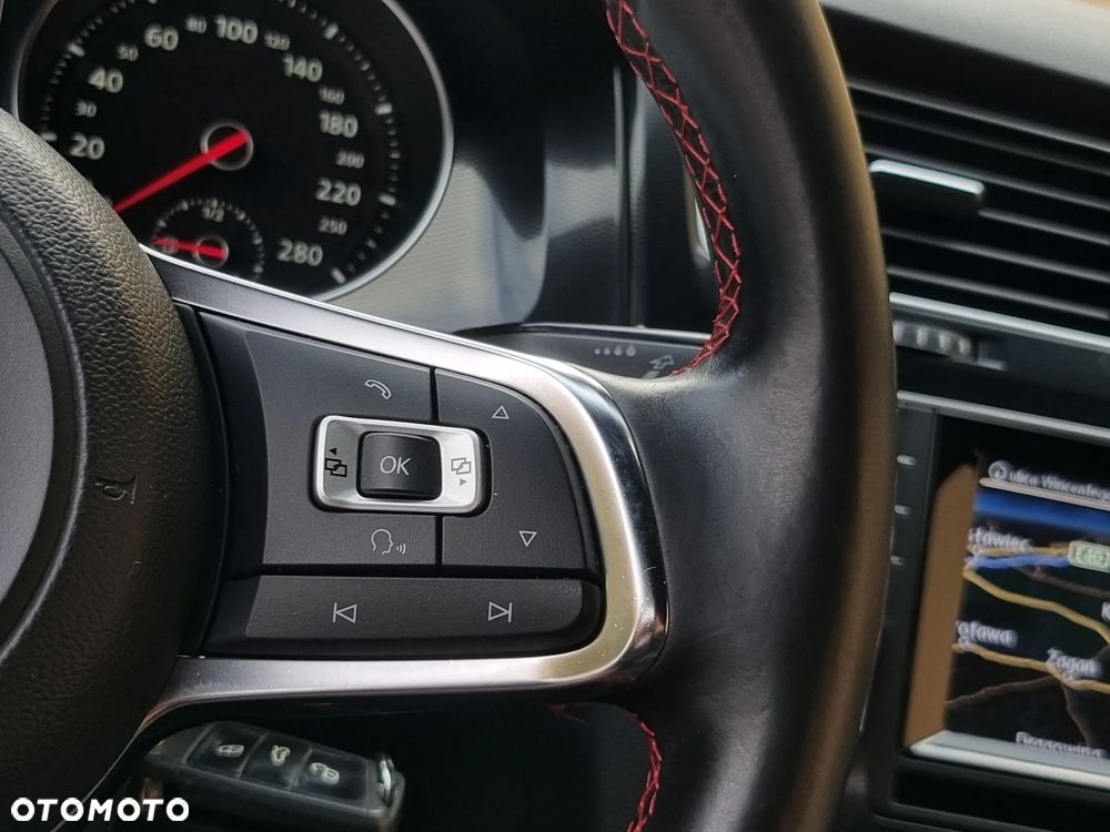 Volkswagen Golf VII 2.0 TSI BMT GTI - 36