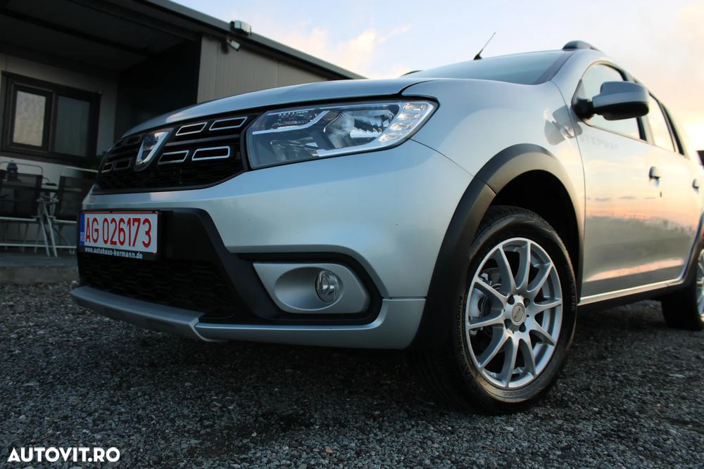 Dacia Logan MCV Blue dCi 95 Stepway - 25
