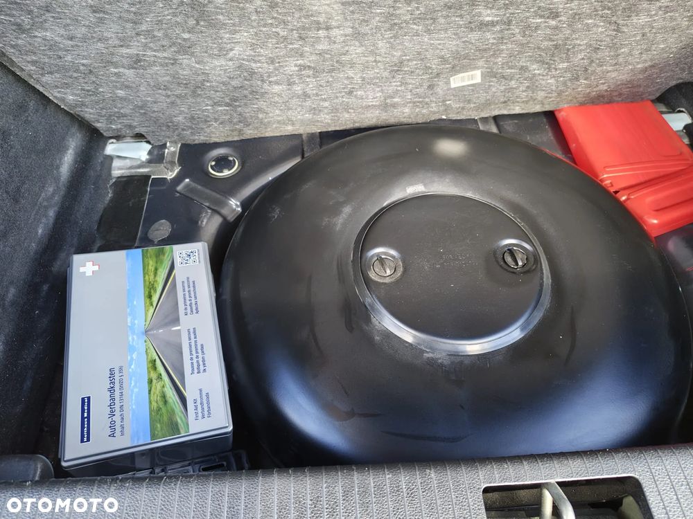 Opel Astra 1.4 Turbo Cosmo - 21