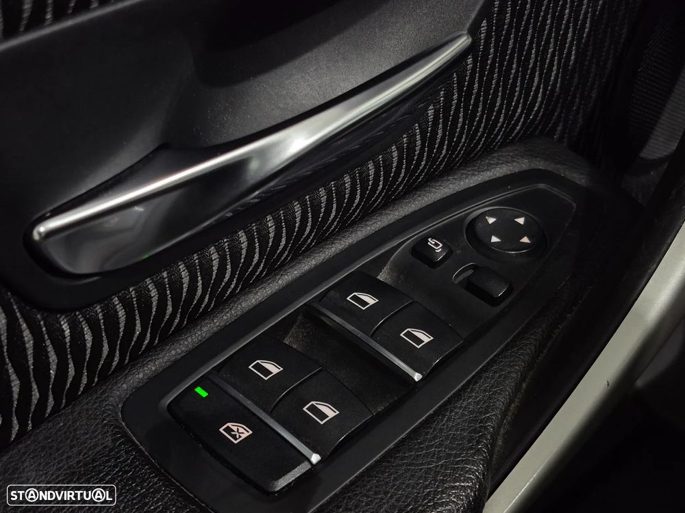 BMW 418 Gran Coupé d Advantage Auto - 32