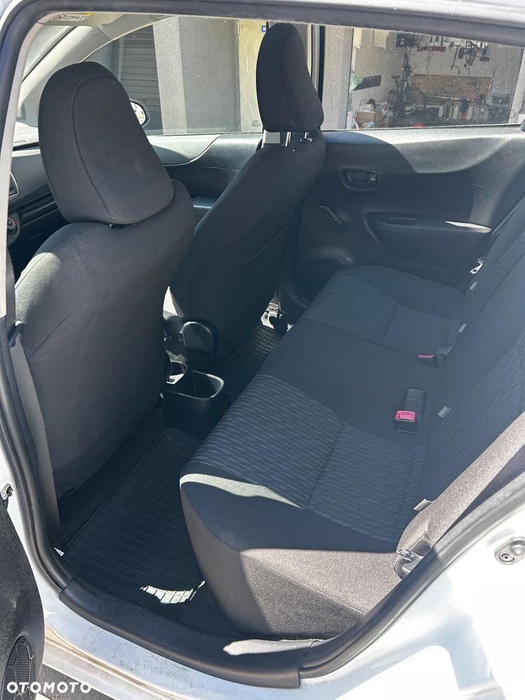 Toyota Yaris 1.0 Active - 14