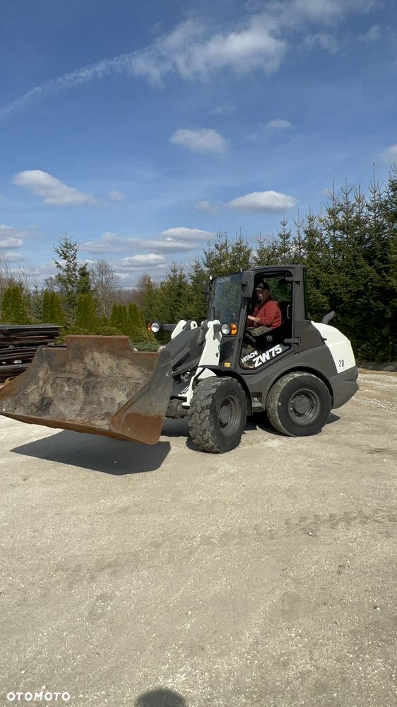 Hitachi ŁADOWARKA HITACHI ZW75 szybkozłącze hydr. Łyżka widły Cat 906 907 908 Deutz Volvo Liebherr Zw 75 5ton szybka jazda! MECALAC Jcb - 16