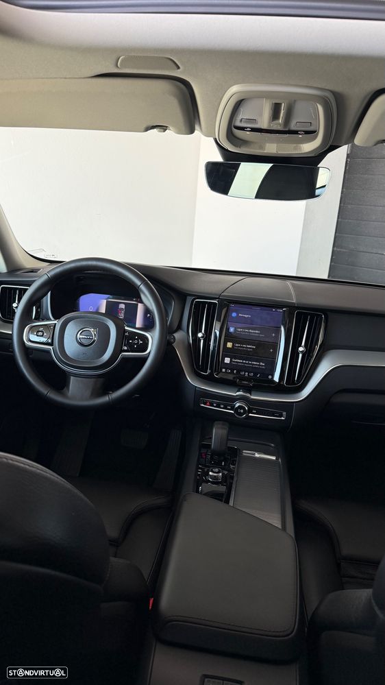 Volvo XC 60 2.0 T6 PHEV R-Design Expression AWD - 9