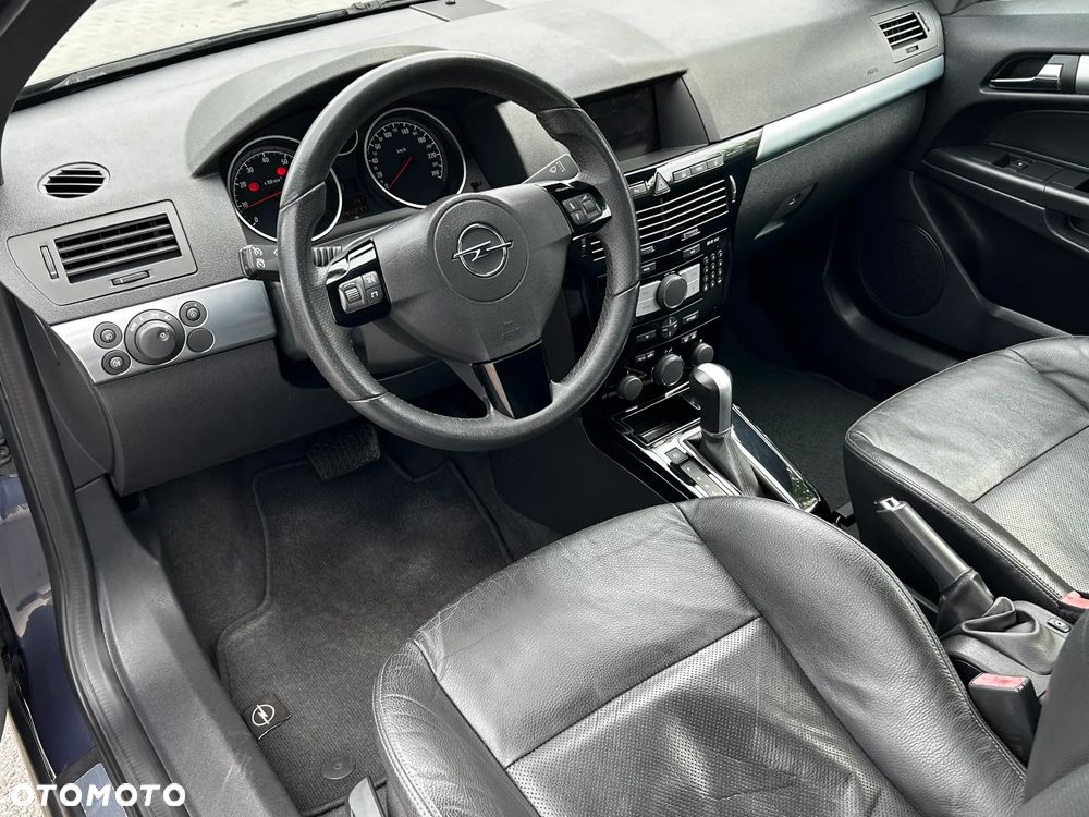 Opel Astra 1.8 Automatik Endless Summer - 8