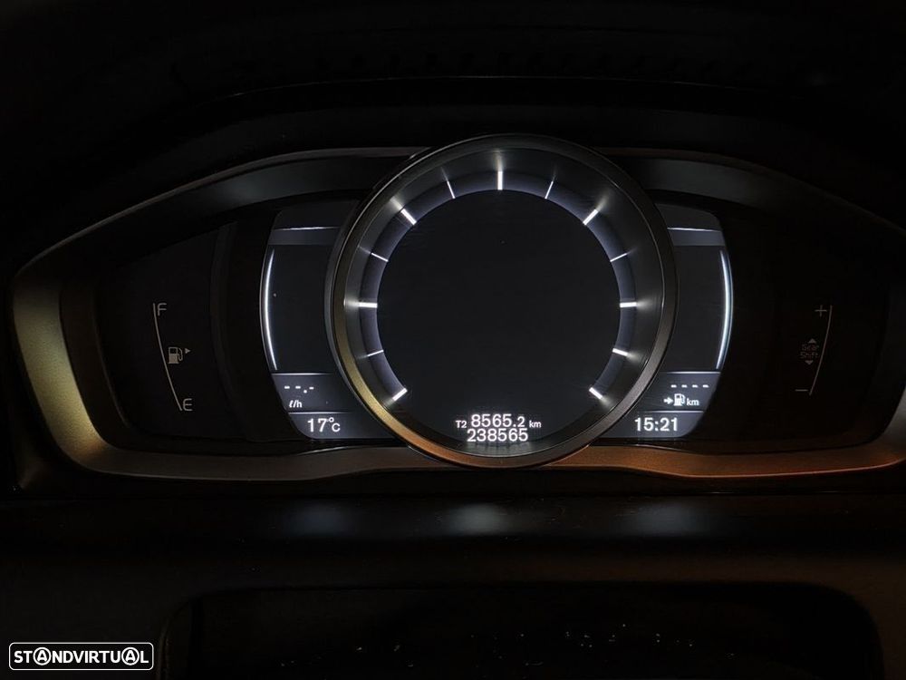 Volvo XC 60 - 3